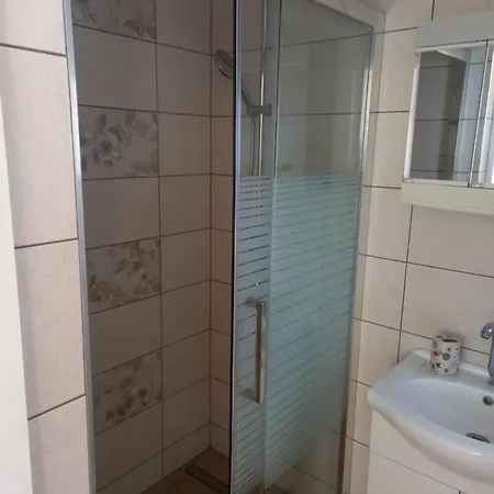In With Balcony, Air Conditioning, Wifi, Washing Machine 5025-3 Apartament *