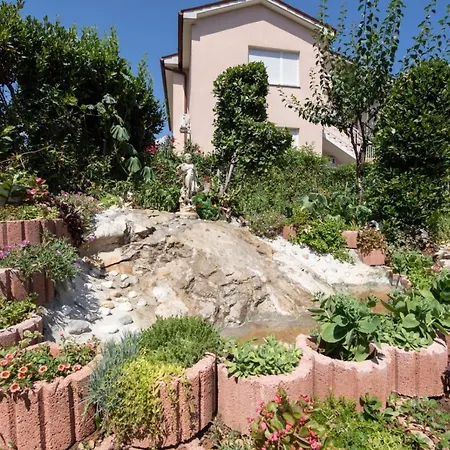 In With Balcony, Air Conditioning, Wifi, Washing Machine 5025-3 Appartamento Ika